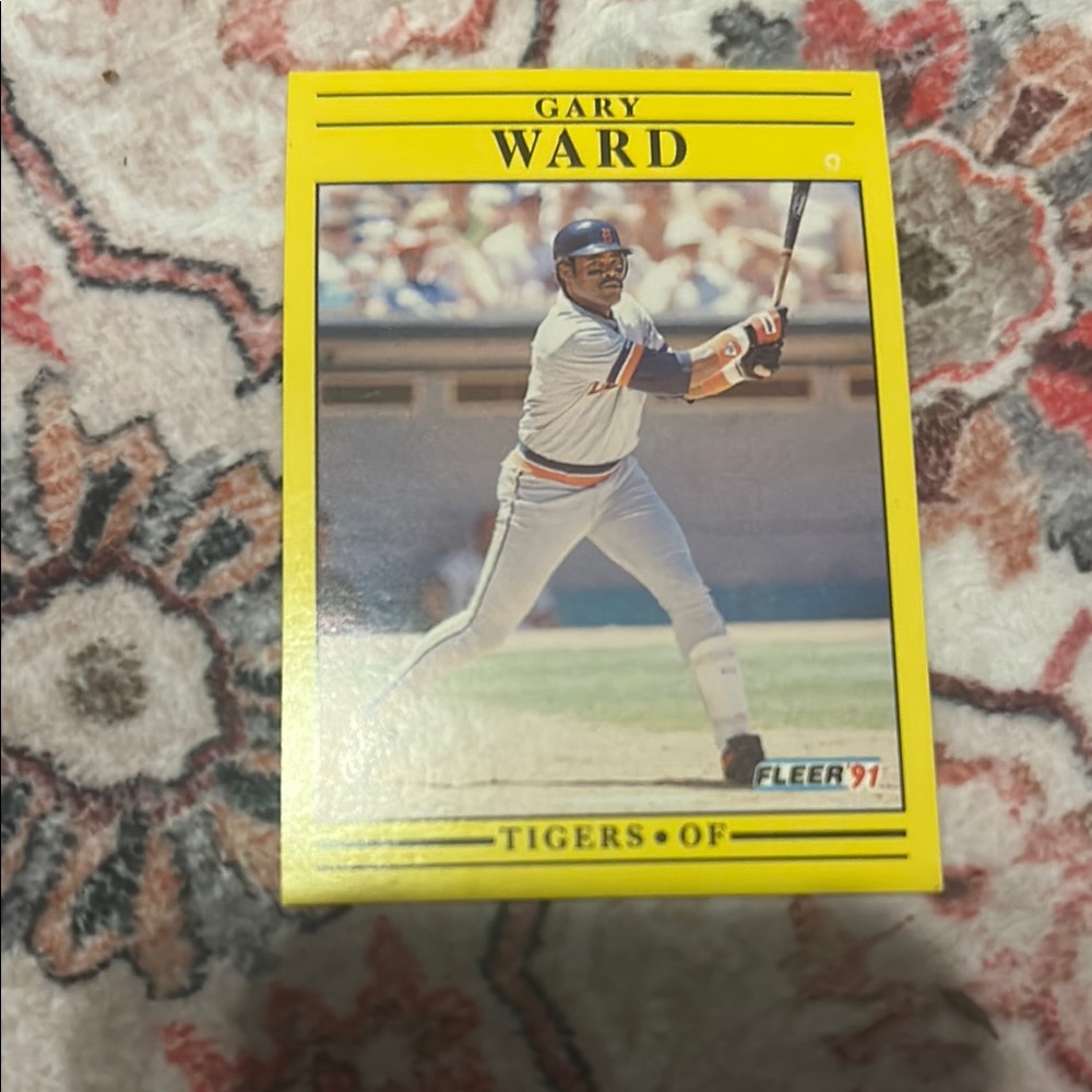 Topps Yellow Baseball Card